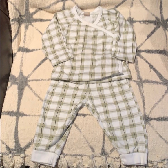 Hallmark Other - Hallmark Baby 2 piece cotton outfit SZ 6/9 mons.